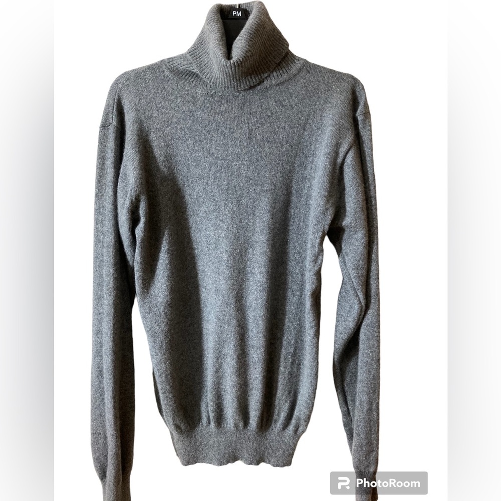 Gray Cashmere Turtleneck Sweater Size Small Claude Vernet